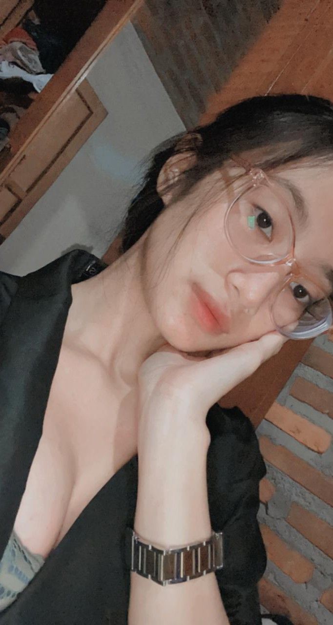 Bidan Viral indo abg wajah cantik di wiwik Pasiean bergairah parah Top Trending 2025