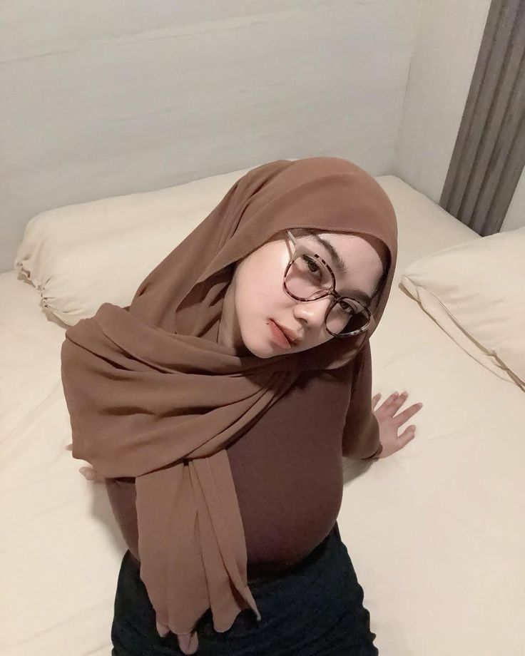 New Abg Viral Terbaru Ukhti Sarah Dinara Cengil minta di iclik dibungkus menjerit New Trending Top 2025 Global